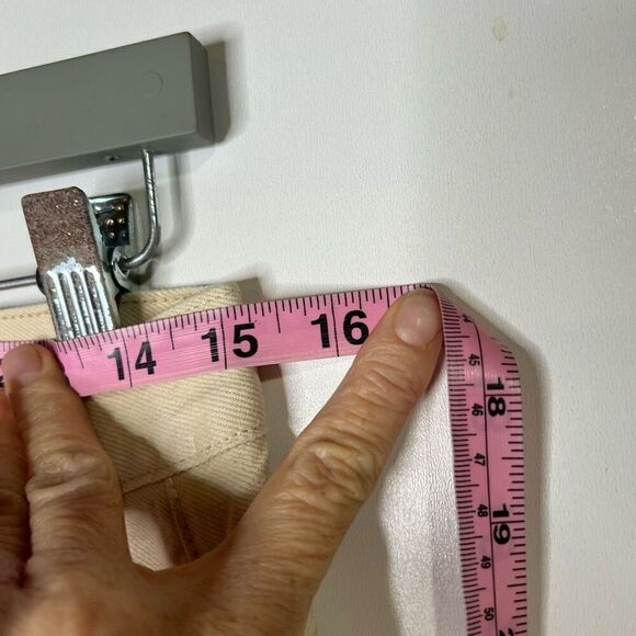 FRAME The Straight Jeans Cream Button Down Raw Hem - Picture 9 of 14